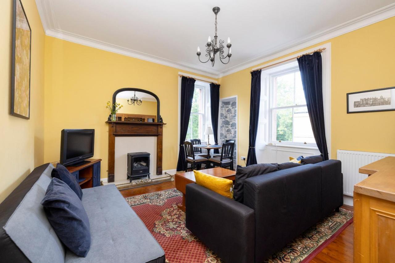 Edinburgh Holyrood Park Views Apartment Exterior photo