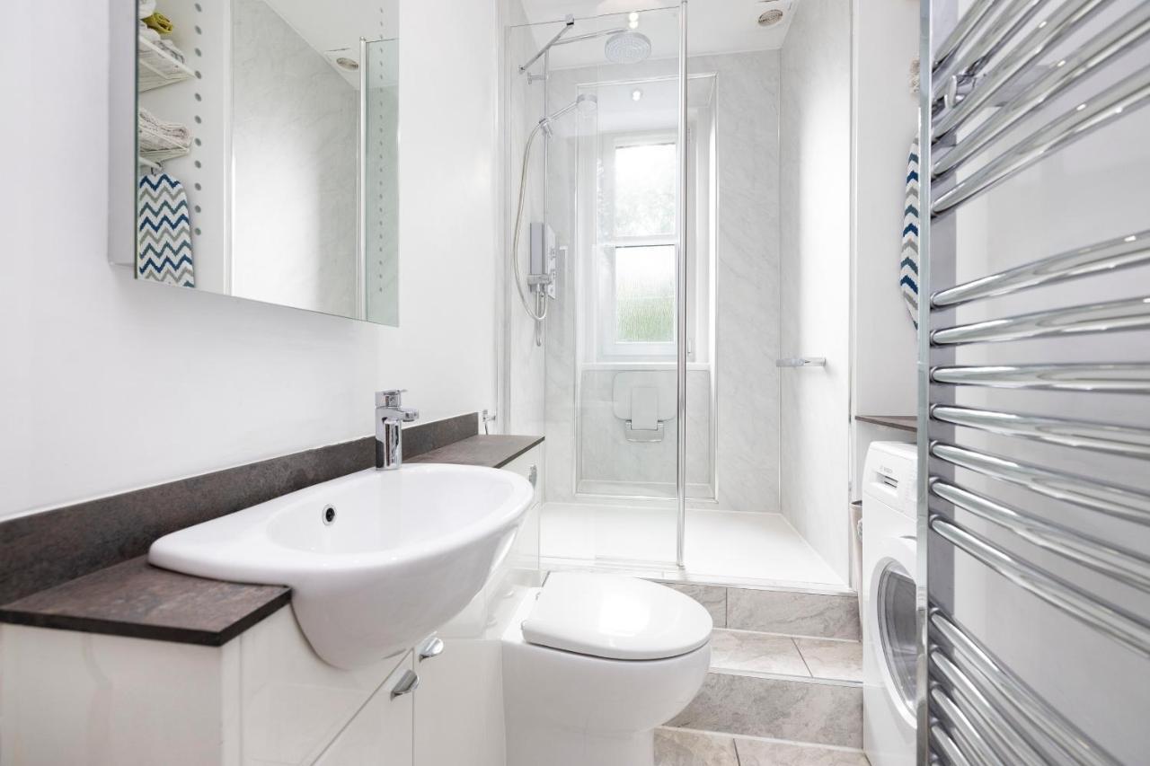 Edinburgh Holyrood Park Views Apartment Exterior photo